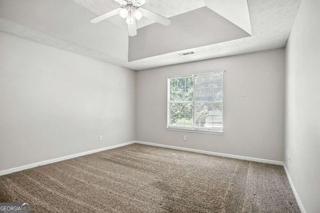11747 Spring Lake Way, Fayetteville, GA 30215