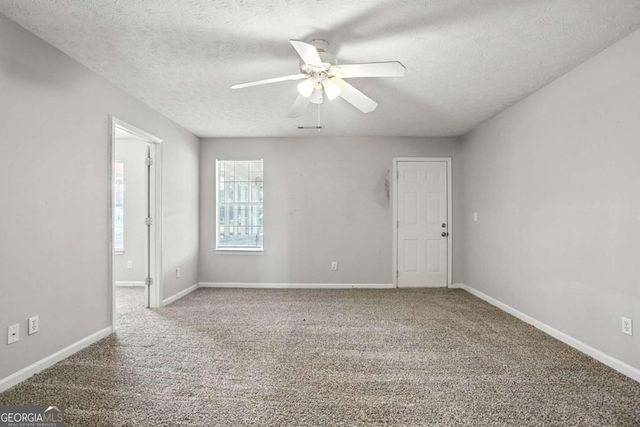 11747 Spring Lake Way, Fayetteville, GA 30215