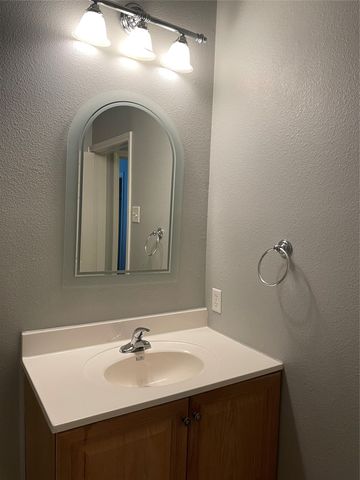 601 Bolivar Street, Denton, TX 76201