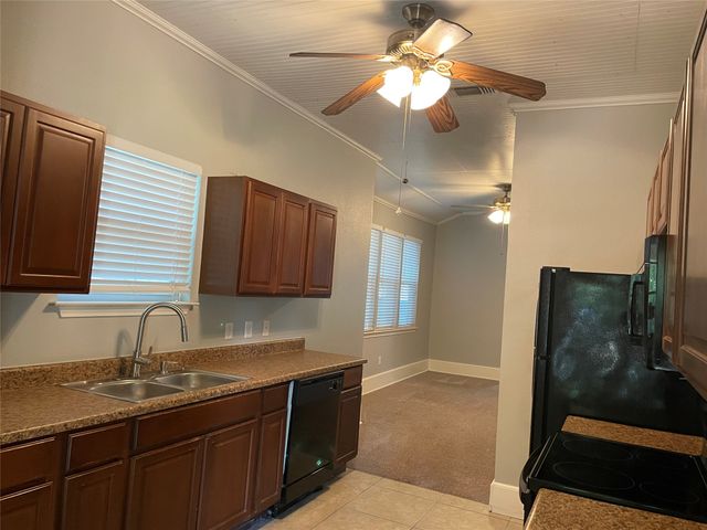 601 Bolivar Street, Denton, TX 76201