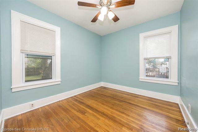 421 W Troy Street A, Ferndale, MI 48220