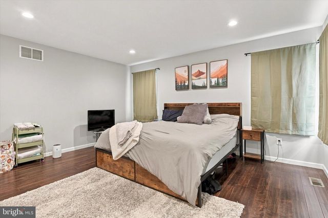 52 STATION AVE, Franklinville, NJ 08322