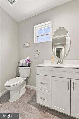 52 STATION AVE, Franklinville, NJ 08322