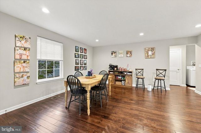 52 STATION AVE, Franklinville, NJ 08322