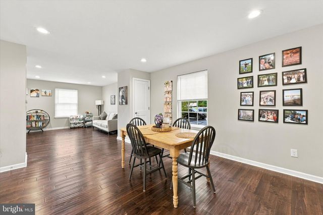 52 STATION AVE, Franklinville, NJ 08322
