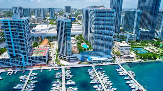 1717 N Bayshore Drive A-2935, Miami, FL 33132