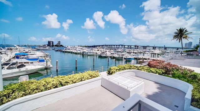 1717 N Bayshore Drive A-2935, Miami, FL 33132