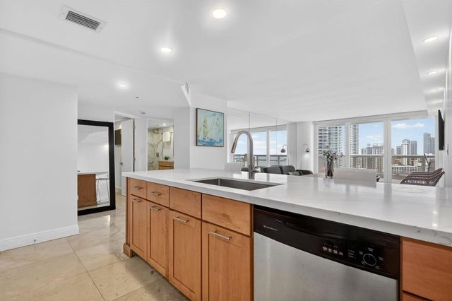 1717 N Bayshore Drive A-2935, Miami, FL 33132