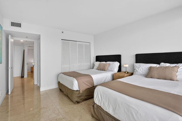 1717 N Bayshore Drive A-2935, Miami, FL 33132