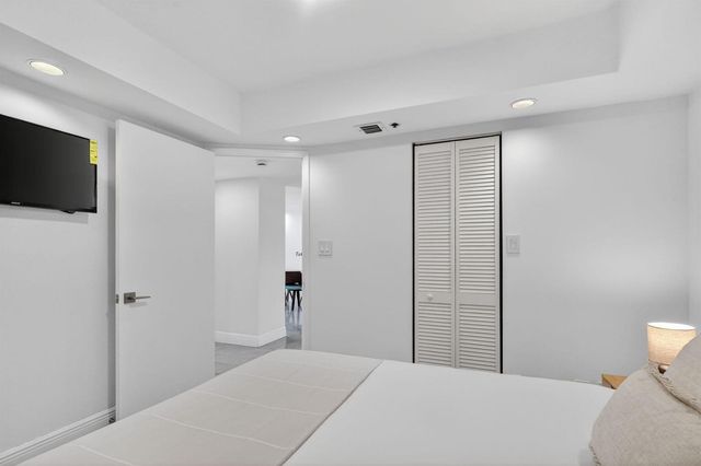 1717 N Bayshore Drive A-2935, Miami, FL 33132