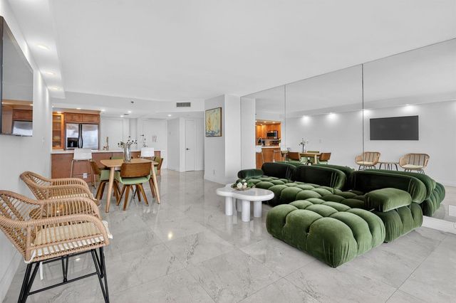 1717 N Bayshore Drive A-2935, Miami, FL 33132