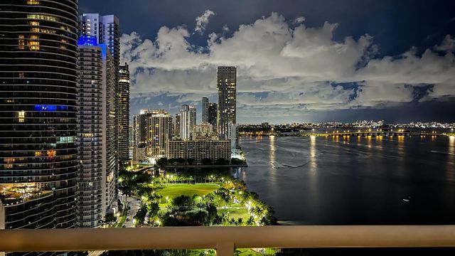 1717 N Bayshore Drive A-2935, Miami, FL 33132