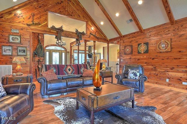 251 Fee Trail, Ewing, VA 24248