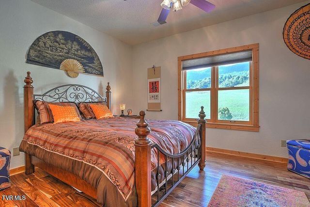 251 Fee Trail, Ewing, VA 24248