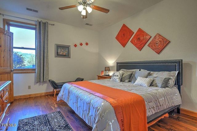 251 Fee Trail, Ewing, VA 24248