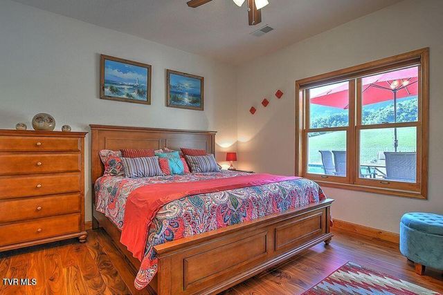 251 Fee Trail, Ewing, VA 24248