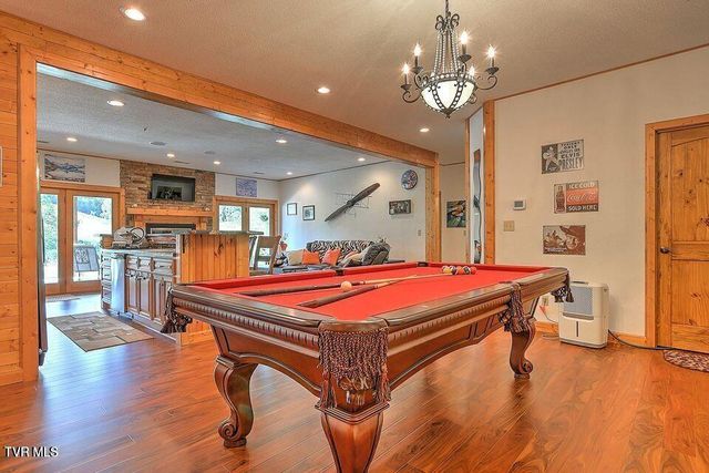 251 Fee Trail, Ewing, VA 24248