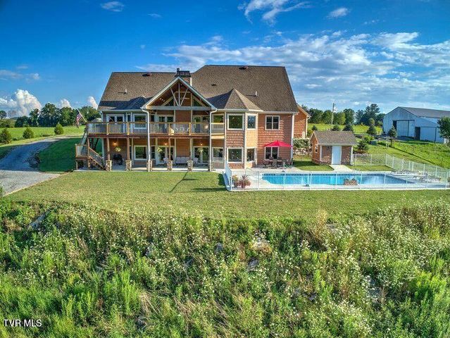 251 Fee Trail, Ewing, VA 24248