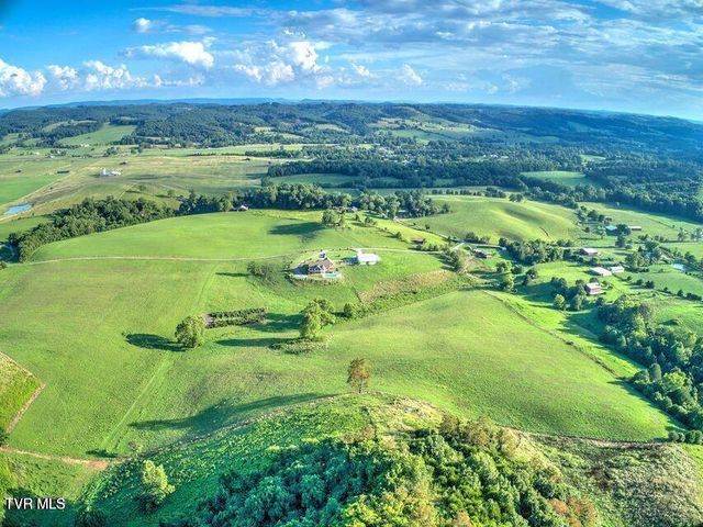 251 Fee Trail, Ewing, VA 24248