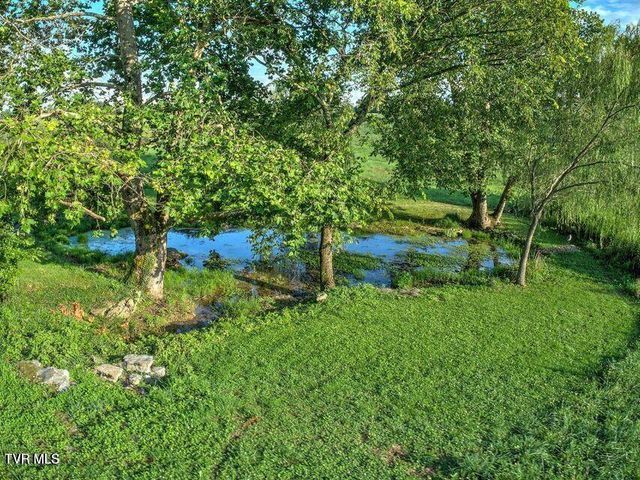 251 Fee Trail, Ewing, VA 24248