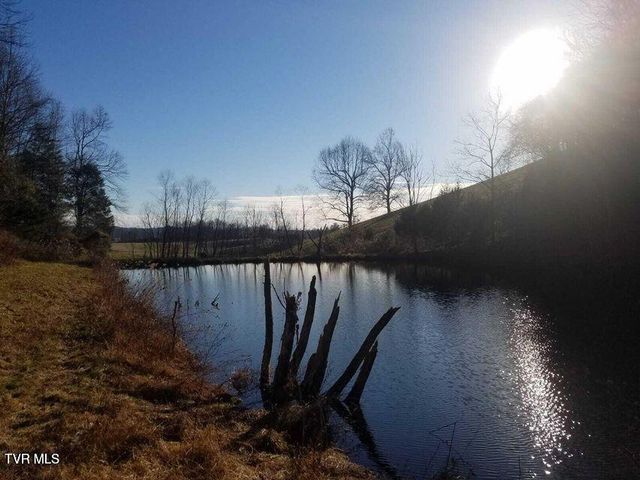 251 Fee Trail, Ewing, VA 24248