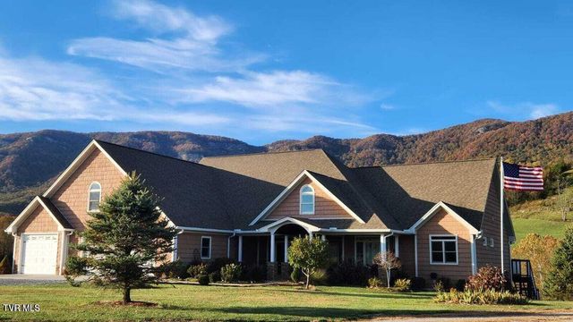 251 Fee Trail, Ewing, VA 24248