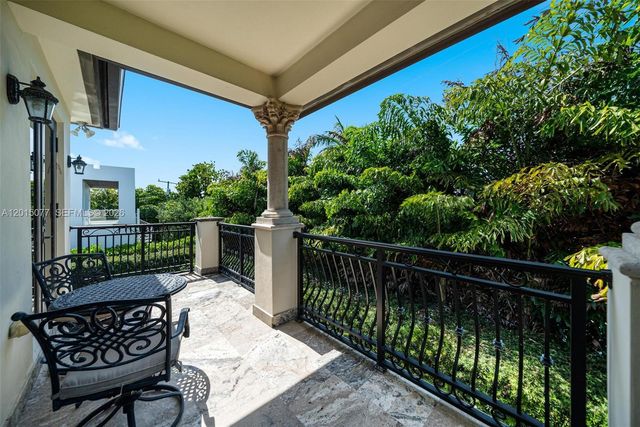 1251 99th Street, Bay Harbor Islands, FL 33154
