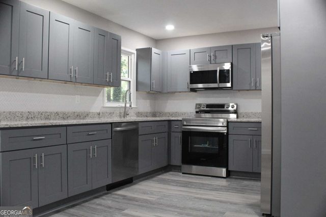 4059 Canby Lane, Decatur, GA 30035