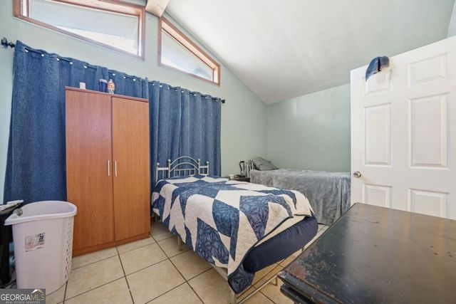 2713 Neptune Place, Decatur, GA 30034