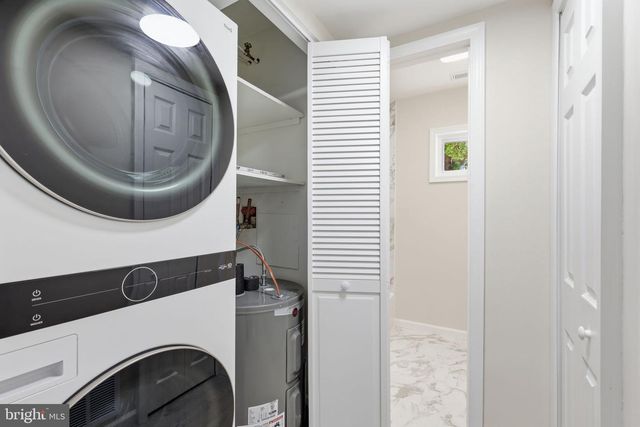 4421 ROSELYN LN, Bensalem, PA 19020