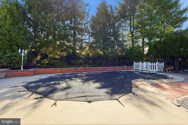 4421 ROSELYN LN, Bensalem, PA 19020