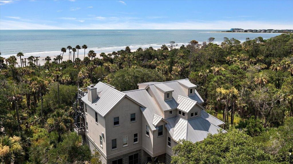 311 Pelican Flight Drive, Dewees Island, SC 29451