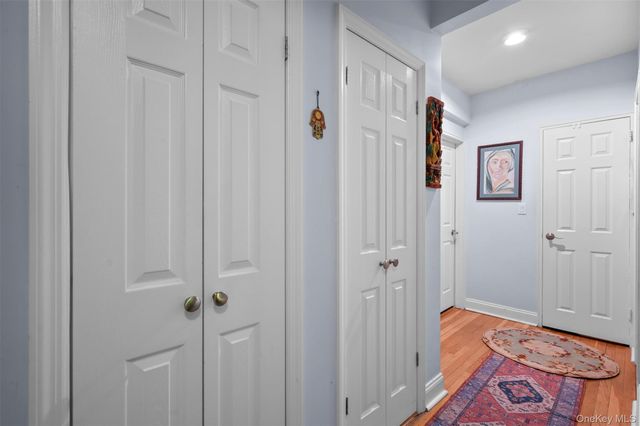 2 Overlook Road 3A6, White Plains, NY 10605