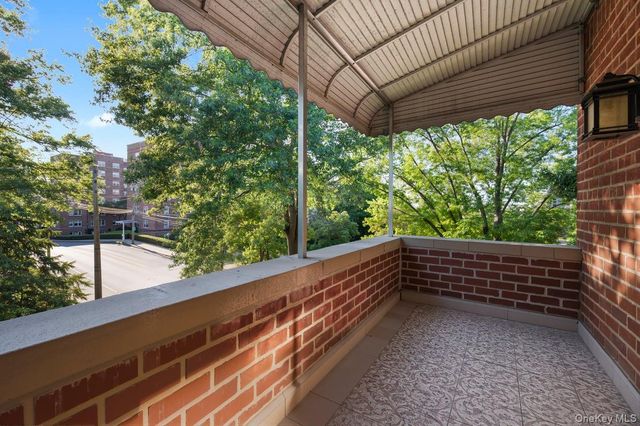 2 Overlook Road 3A6, White Plains, NY 10605