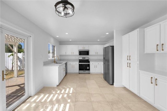1614 E Sedona, Orange, CA 92866