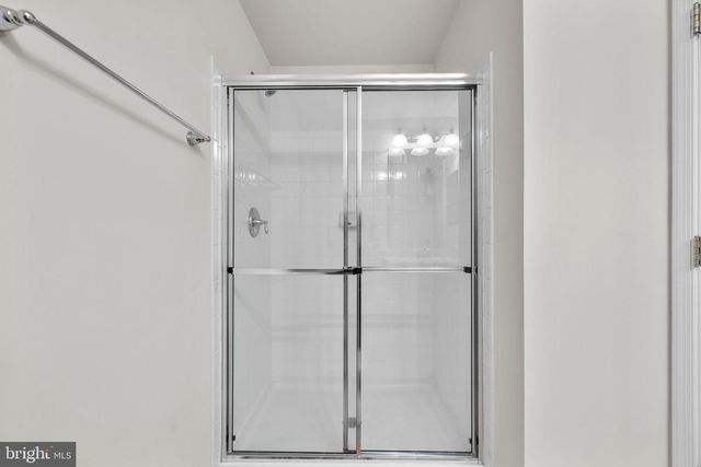 5336 DAYBREAK LN, Woodbridge, VA 22193