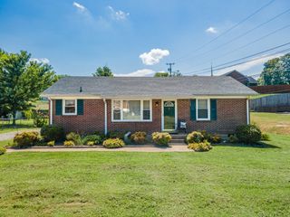 103 Lee Dr, Columbia, TN 38401