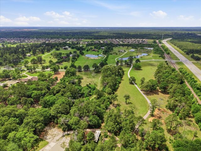 430 Ruel Road, Magnolia, TX 77355