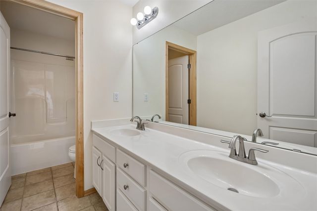 4114 Belair Drive, Urbandale, IA 50323