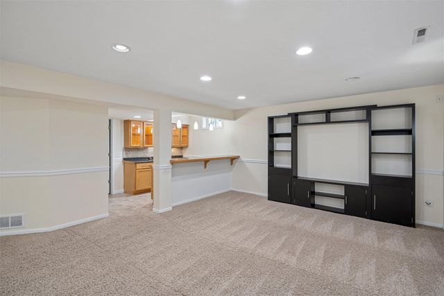 4114 Belair Drive, Urbandale, IA 50323