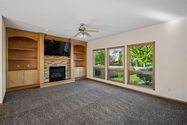 4114 Belair Drive, Urbandale, IA 50323