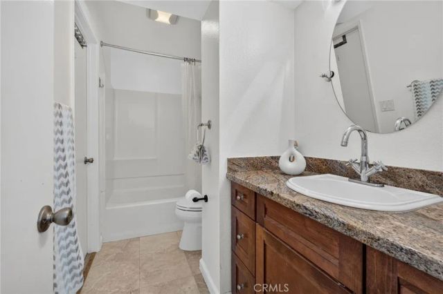 1270 Cabrillo Park Drive D, Santa Ana, CA 92701
