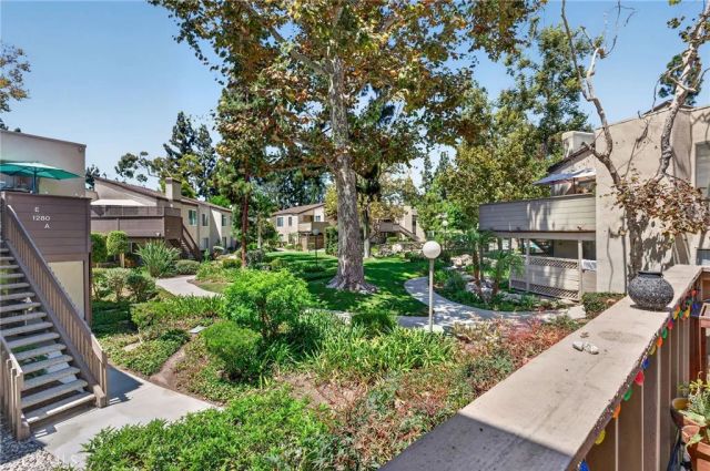 1270 Cabrillo Park Drive D, Santa Ana, CA 92701