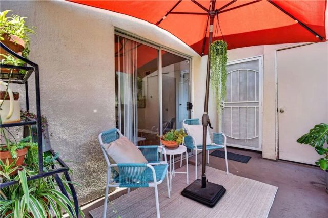 1270 Cabrillo Park Drive D, Santa Ana, CA 92701