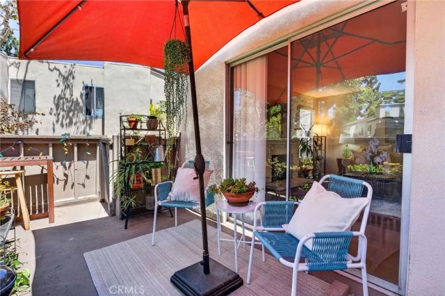 1270 Cabrillo Park Drive D, Santa Ana, CA 92701