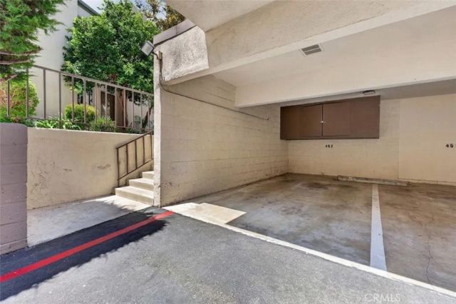 1270 Cabrillo Park Drive D, Santa Ana, CA 92701