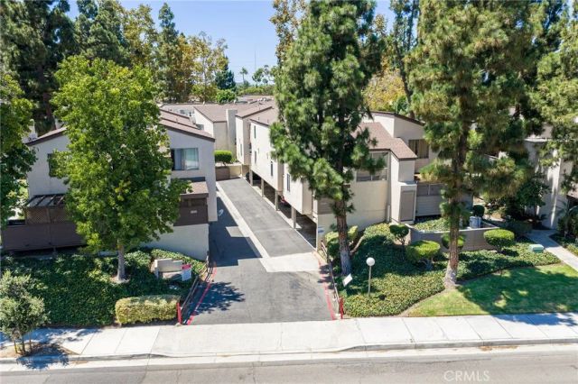 1270 Cabrillo Park Drive D, Santa Ana, CA 92701