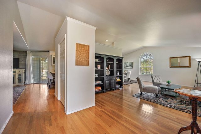 168 Allman Way, Grants Pass, OR 97526