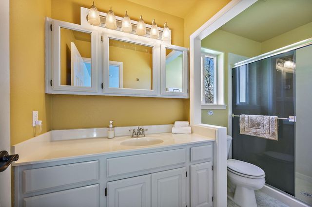 168 Allman Way, Grants Pass, OR 97526