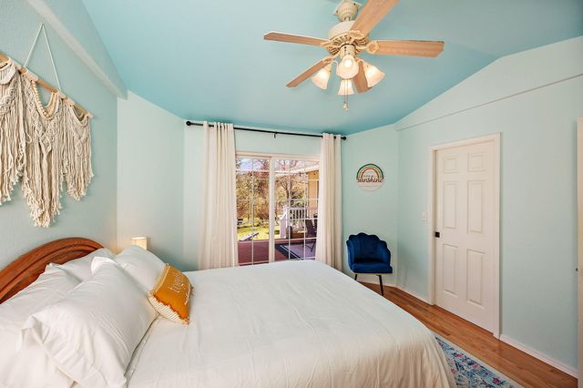 168 Allman Way, Grants Pass, OR 97526